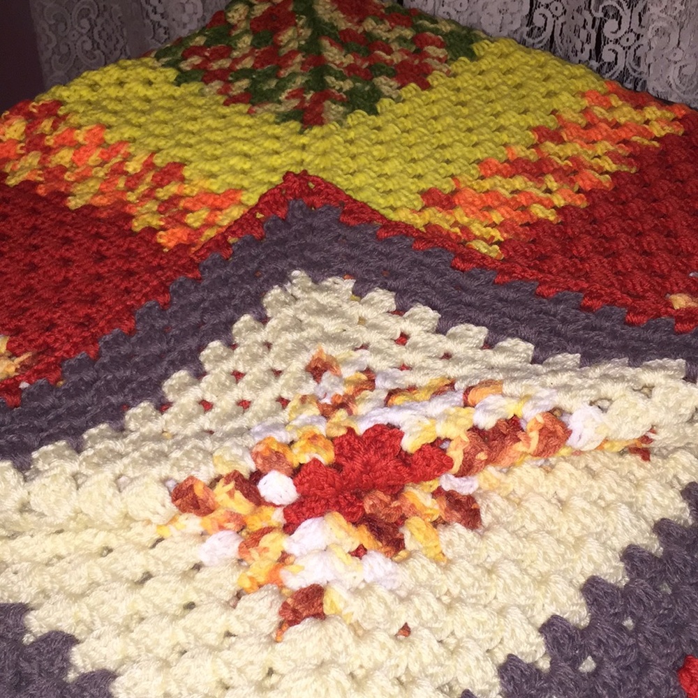 Multi-Color Granny Rectangle Throw Blanket - Picture 2 of 5